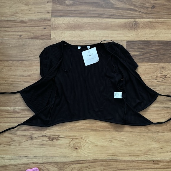 NWT Black Ribbed Crop Top with Ties - Picture 4 of 5